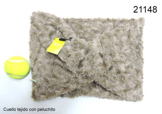 Imagen de CUELLO SIMPLE TEJIDO CON PELUCHITO 3.26